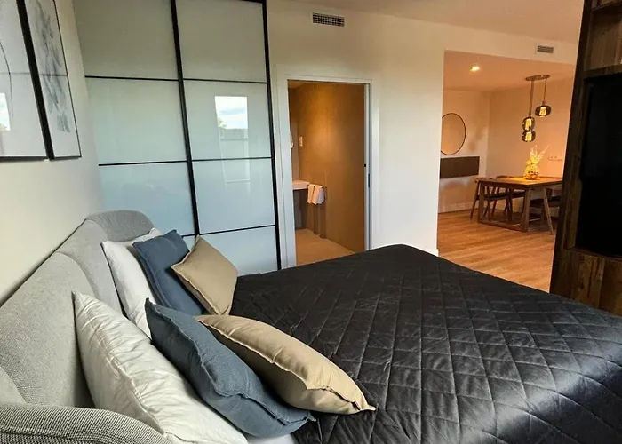 Madrid Suites Moncloa-Aravaca, Solo Check In On Line - Parking Gratuito - Desayuno De Cortesia
